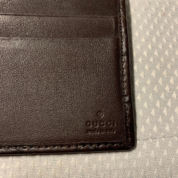 Authentic Gucci Dark Brown Metal Bar Bifold Wallet - Picture 4 of 5